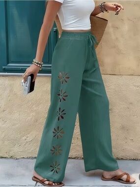 Women's Green Wide-Leg Flower Cutout Pants womens large New